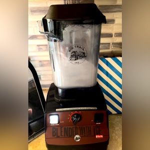 Vitamix Commercial Professional Blender Mixer Big Train Inc